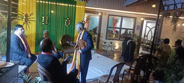 Bindaas Rooftop Restaurant (Hotel R.K.Heights)