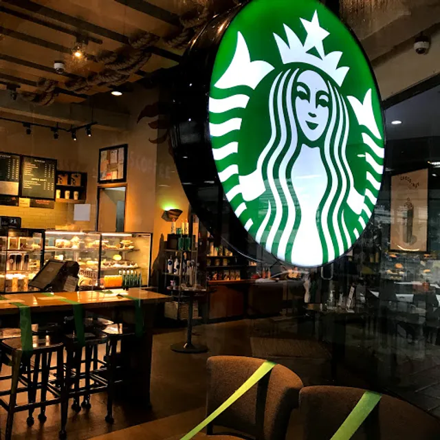 Starbucks Diliman Commercial Center