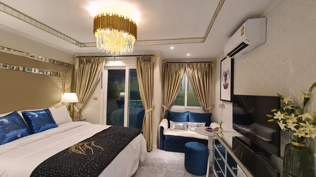 Sevenseas Le Carnival