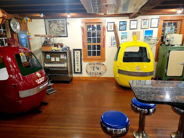 Lickety Splitz Ice Cream