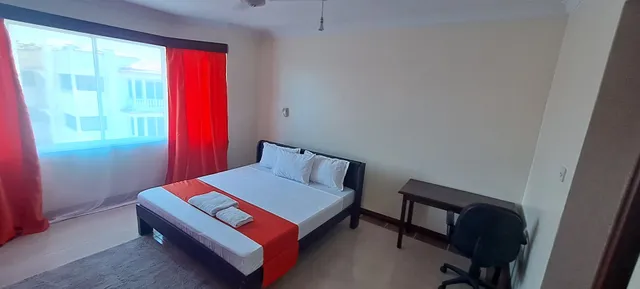 Royal Links Apartments