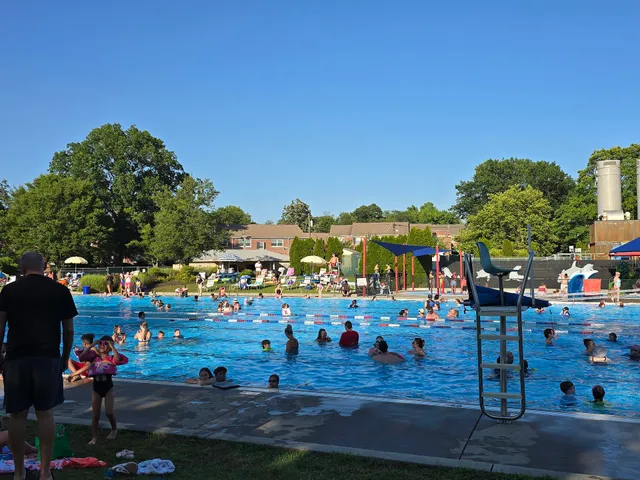 Roberts Pool