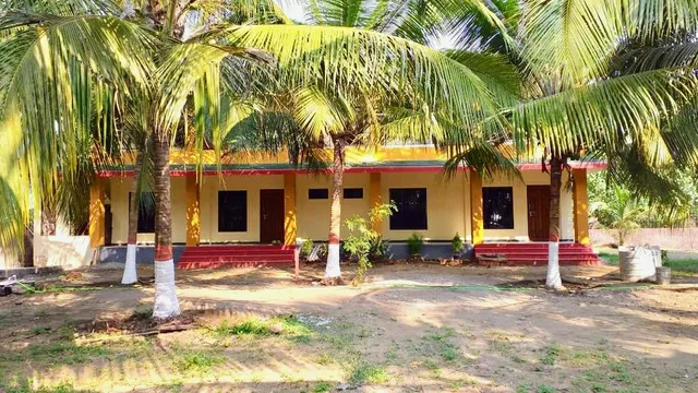 Sunshine Beach Cottage