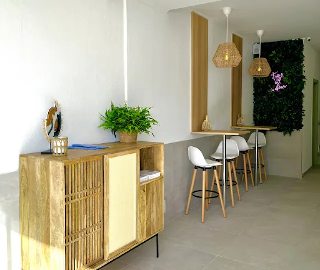 By the Sea brunch & cocktails