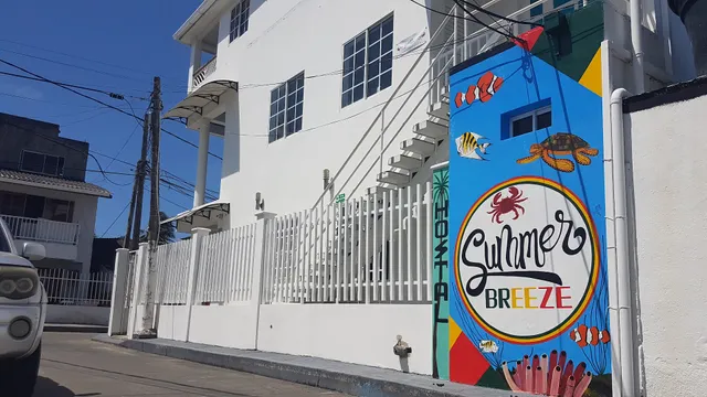 Hostal Summer Breeze