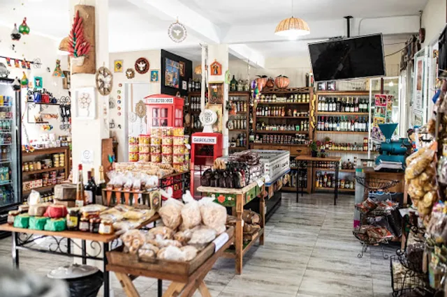 Tixa Cafeteria e Empório