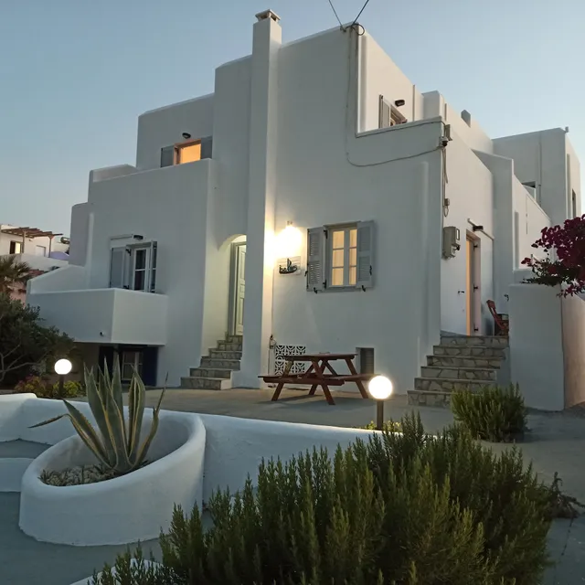 Isalos Paros