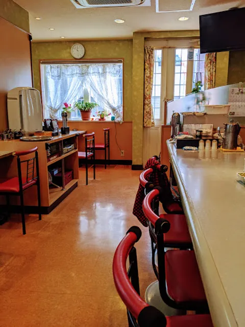 Café & Light Meal Shop MACHI