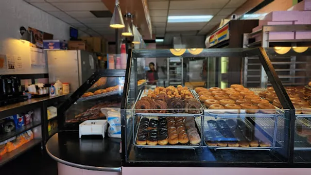 O’Henry’s Donut Shop