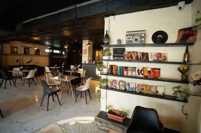 lifafa cafe & bistro