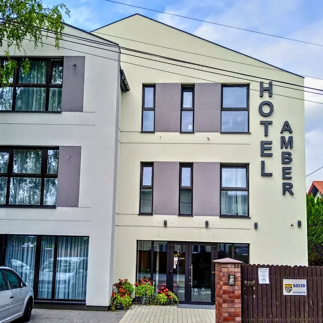 Hotel Amber Raszyn - noclegi i pokoje pod Warszawą