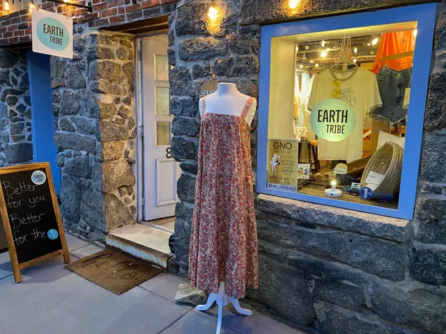 Earth Tribe Shop