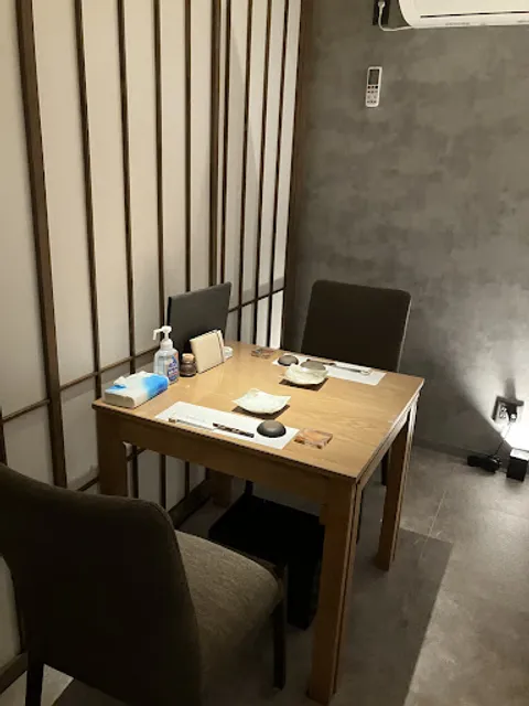 寿司割烹大花. taika