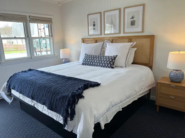 The Mariners Motel at Rock Hall Landing Marina