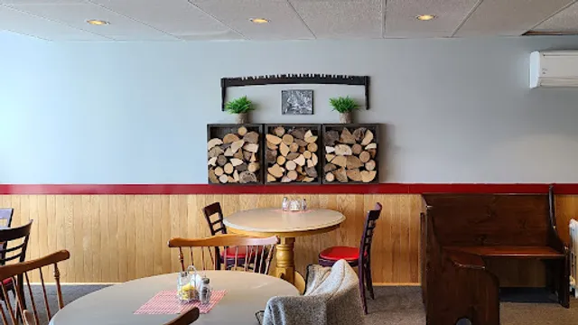 Lumberjacks Cafe