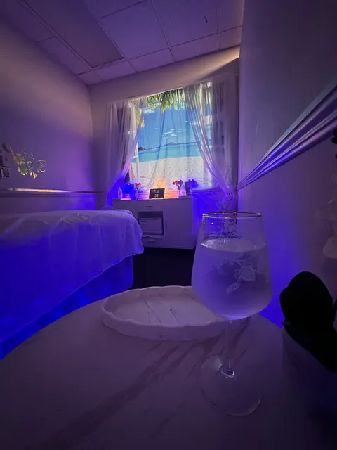 Relax Heal Thai Massage Spa