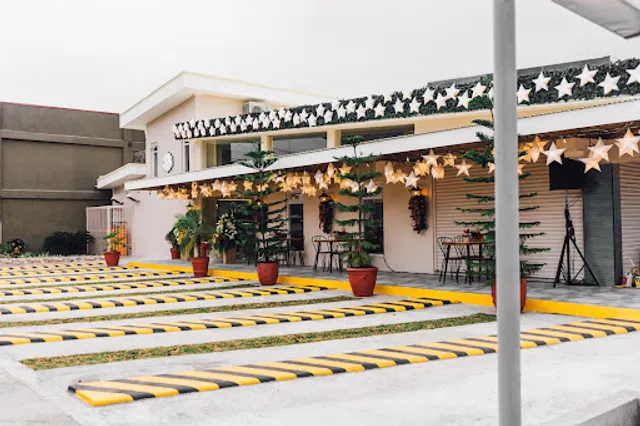 Taste of Spice, Naga