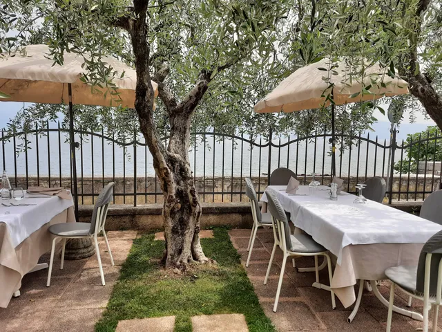 Ristorante allo Scoglio