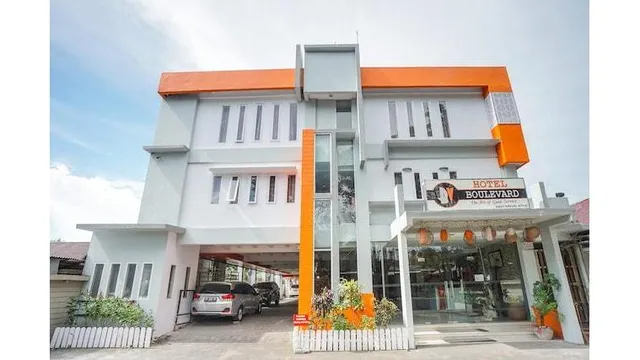 OYO 955 Hotel Boulevard