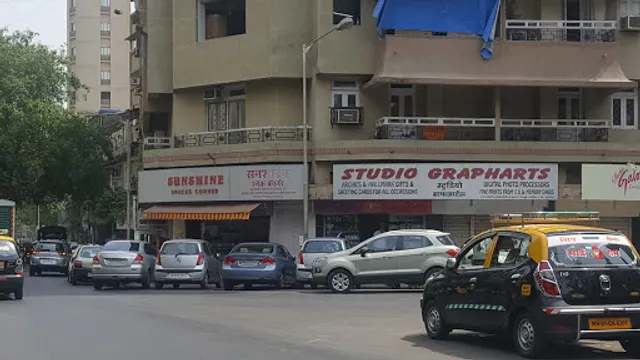 SunShine Snacks Corner