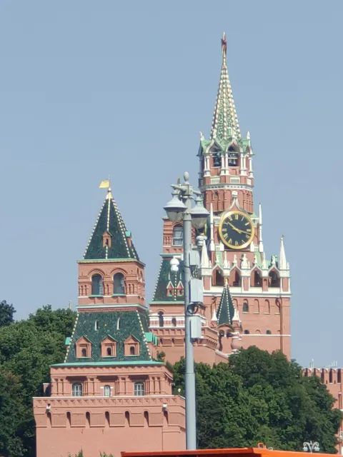 Vinterfell Na Tret'yakovskoy