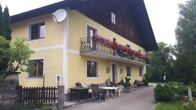 Bauernhof Seidl - Ferienwohnung und Gästezimmer