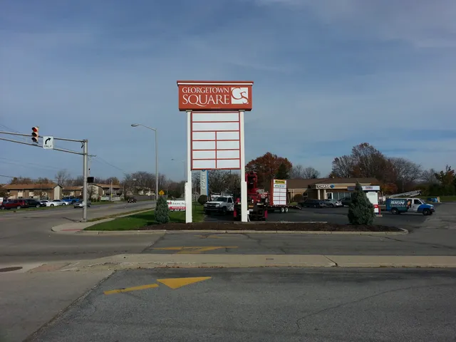Georgetown Square