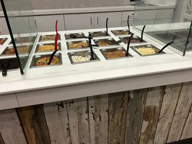 Farmhouse Frozen Yogurt, Bryan, Texas