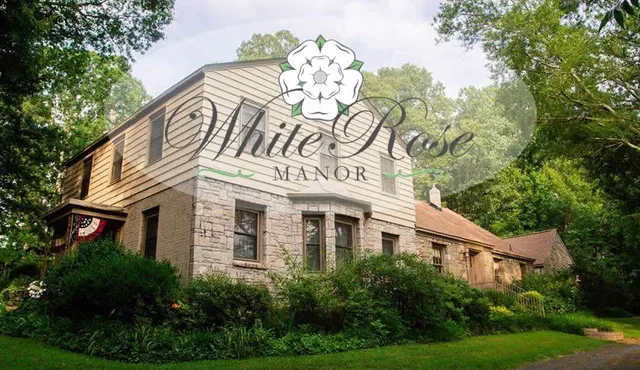 White Rose Manor Bed and Breakfast