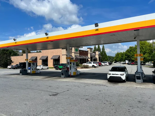 Burnt Hickory Food Mart