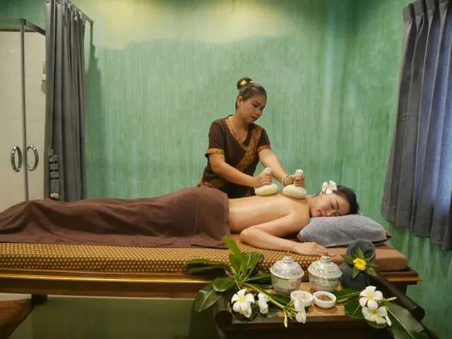 Salathai massage (ร้านนวดศาลาไทย)