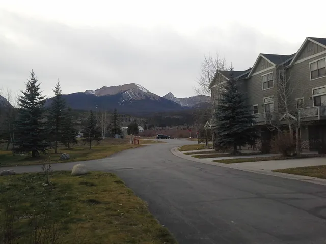 Blue River Run Homes and Townhomes