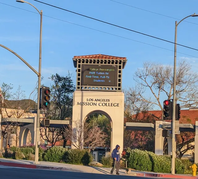Los Angeles Mission College