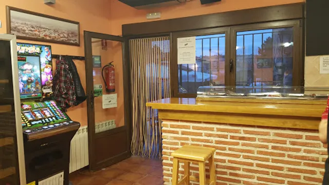 BAR RESTAURANTE LA NAVA.