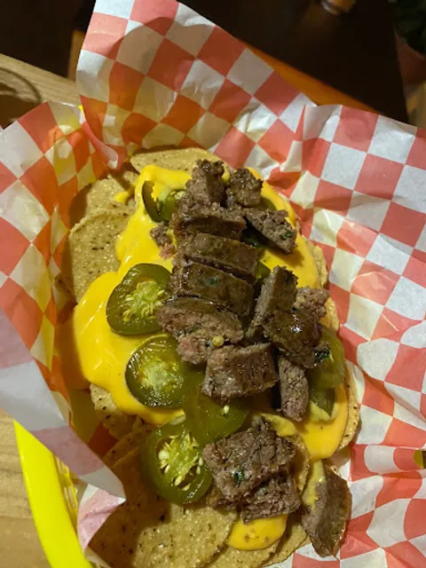 Alcornoque Cafetería-Jardín