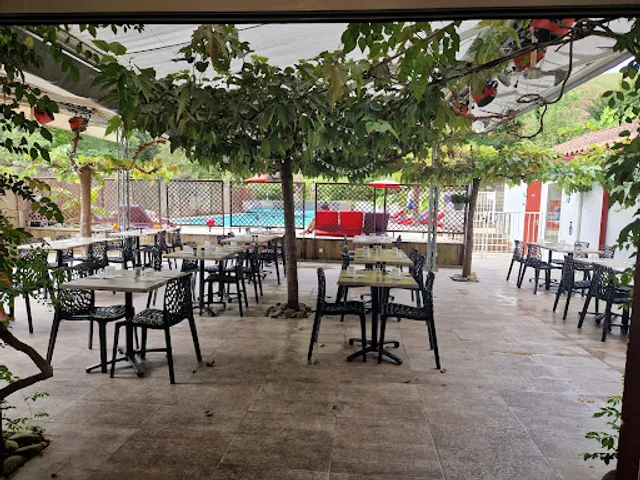 Iduki Ostatua : NOUVEAUX GÉRANTS 2025