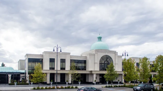 Chateau Le Parc Event Centre