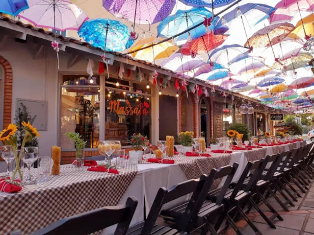 MassaSá Trattoria Italiana - Dois Irmãos