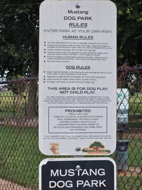 Mustang Dog Park