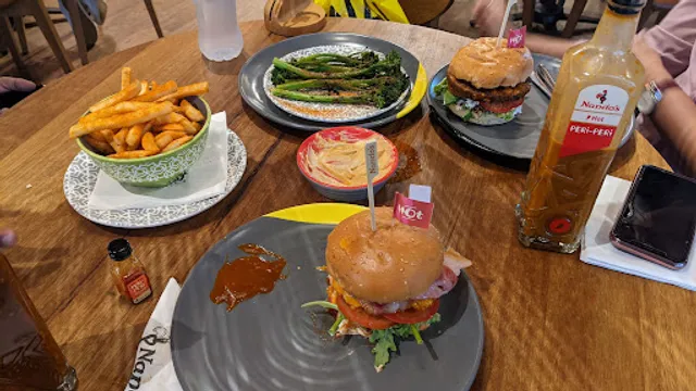 Nando's Harbourtown