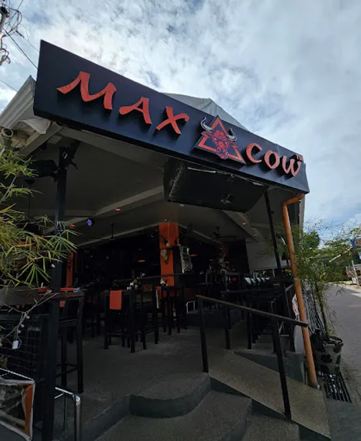 MAX COW PANGLAO