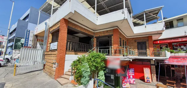 Plaza Versalles (Cd. Satélite)