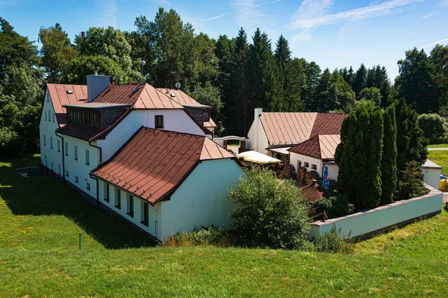 Hotel a HostinecTálský mlýn