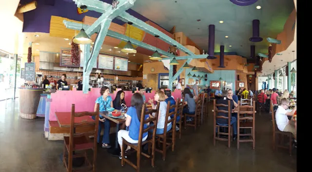 Dos Coyotes Border Cafe