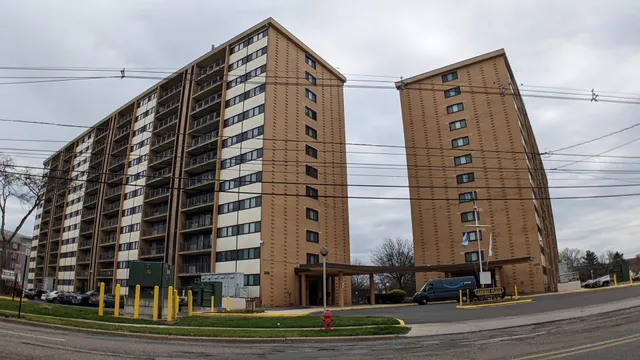 Rahway Plaza Apartments