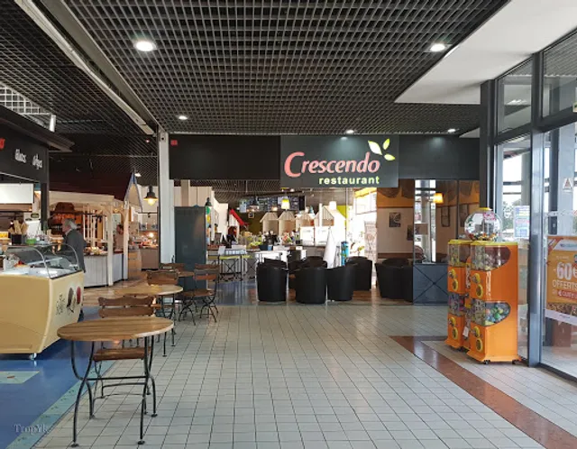 Crescendo Restaurant