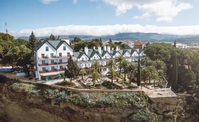 Hotel Catalonia Reina Victoria Wellness & Spa