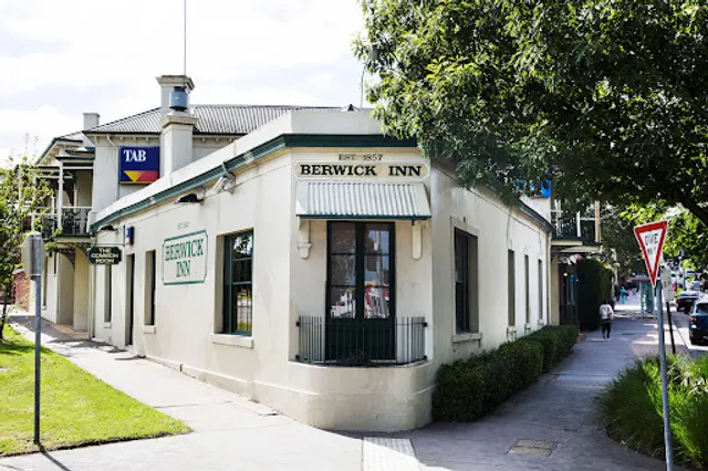 Berwick Inn Hotel