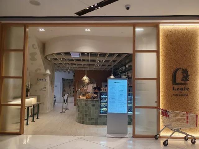 Leafé Cafe