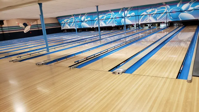 Country Club Lanes Ltd